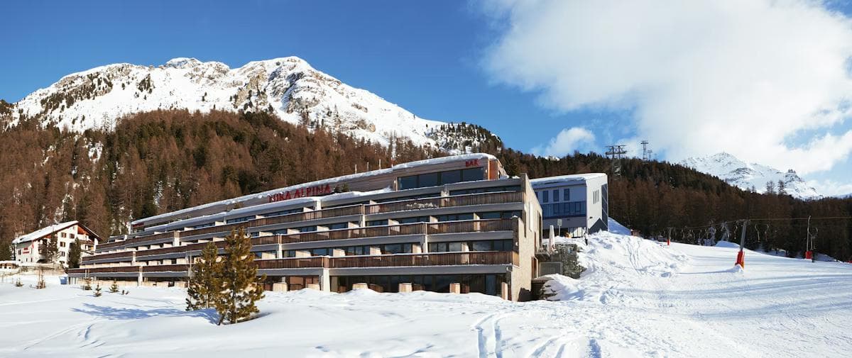 Nira Alpina gallery 4