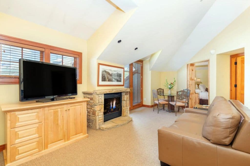 Inn at Lost Creek gallery 4