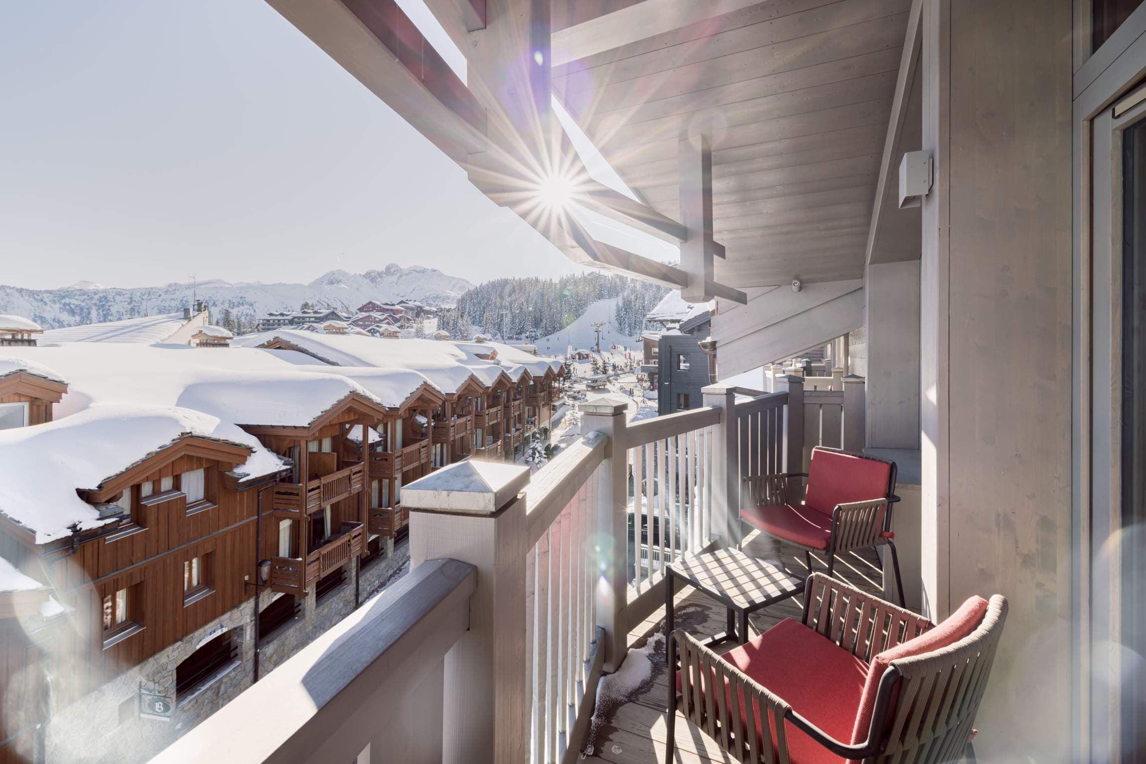 Le K2 Djola gallery 1